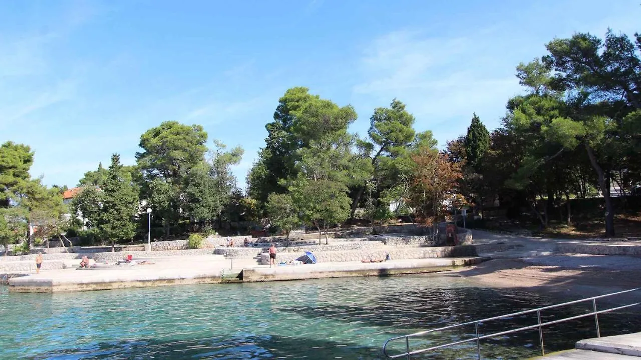 Apartments In Malinska/Insel Krk 34609